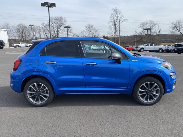 Vehicle image 4 of 38