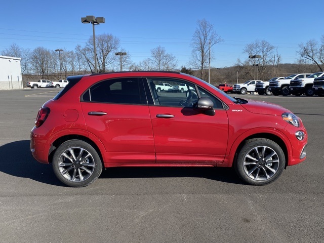 Vehicle image 4 of 37