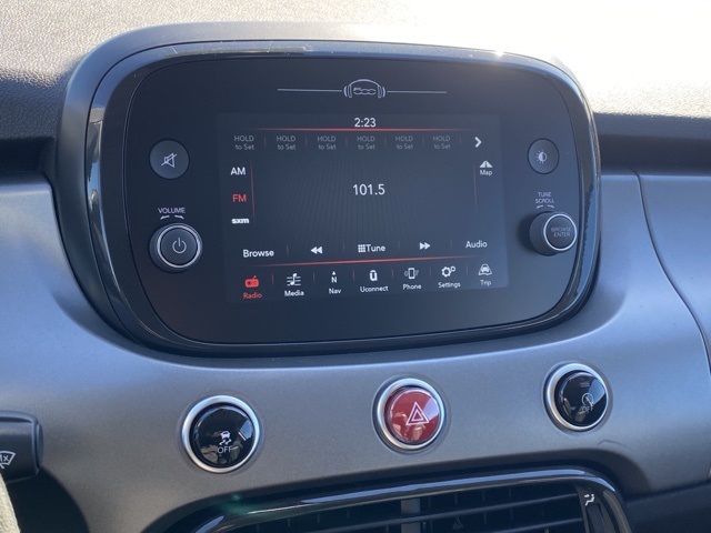 Vehicle image 21 of 37