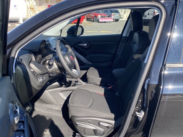 Vehicle image 15 of 37