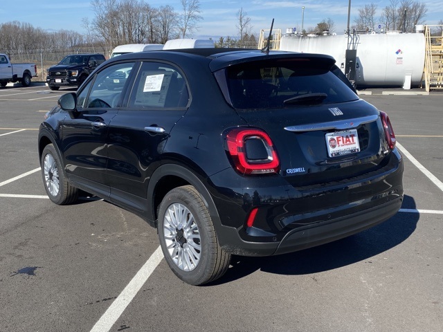 Vehicle image 7 of 37