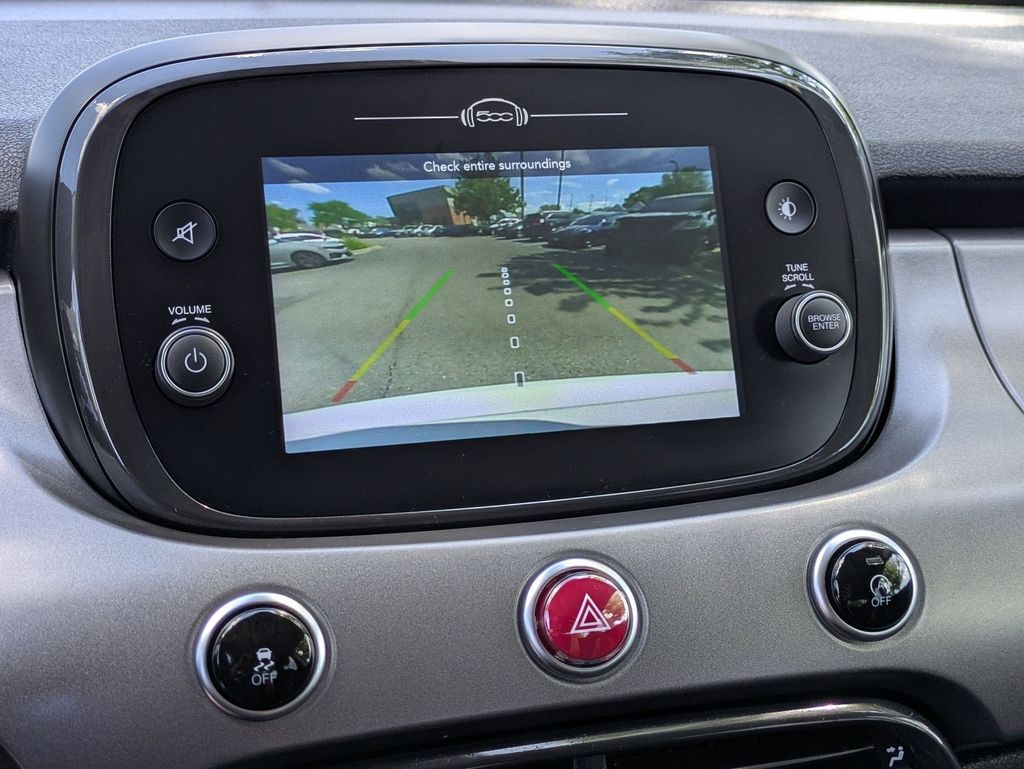 Vehicle image 20 of 30