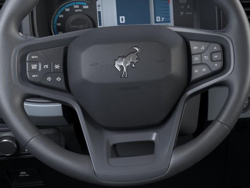 Vehicle image 14 of 25