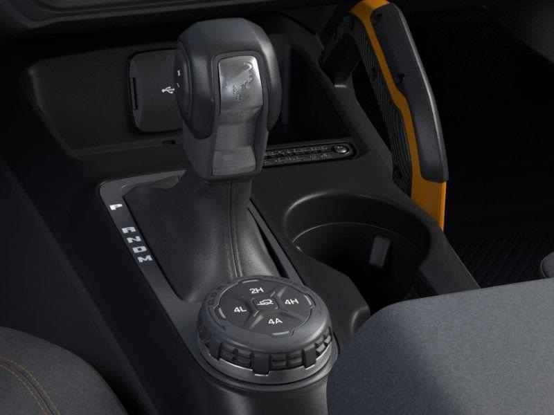 Vehicle image 17 of 25
