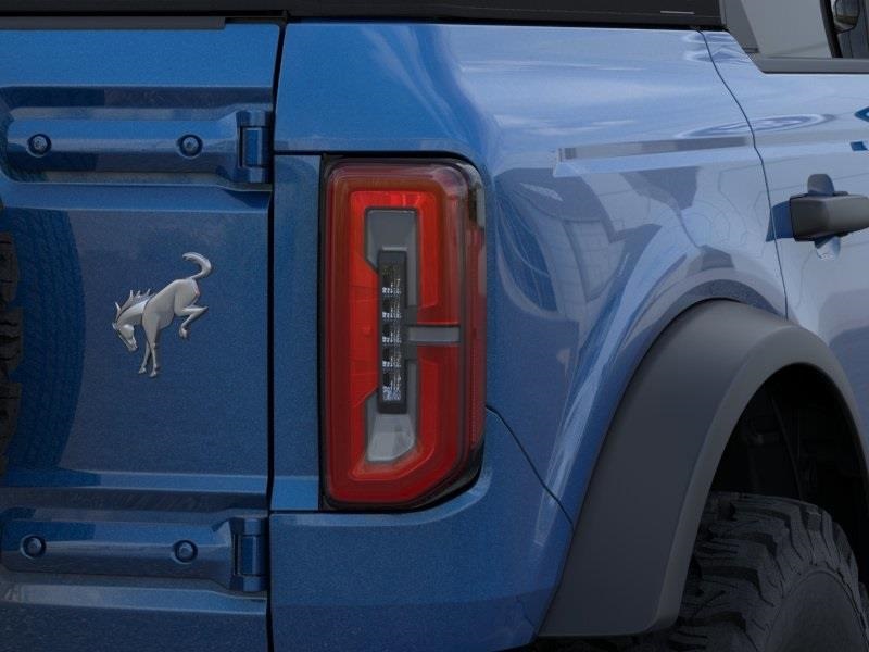 Vehicle image 23 of 25