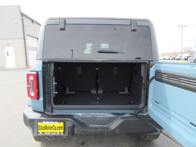 Vehicle image 7 of 27