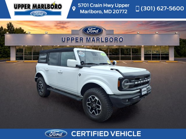 2023 Ford Bronco Outer Banks Image 2 of 31