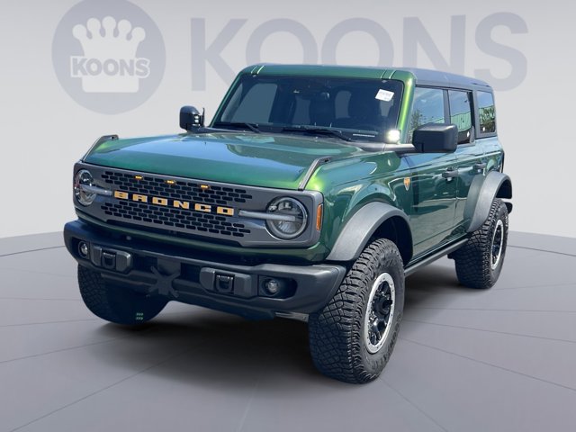 2023 Ford Bronco Badlands Image 2 of 32