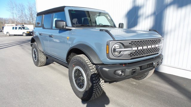 Vehicle image 1 of 24