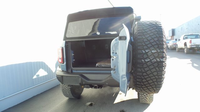 Vehicle image 6 of 24