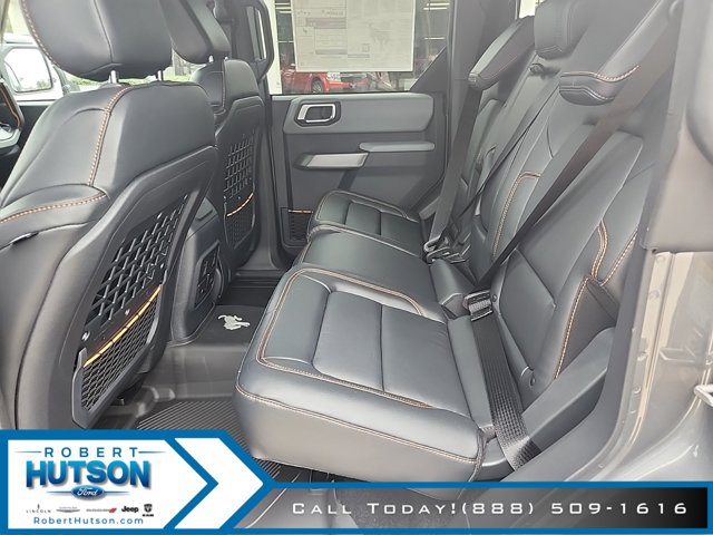 2023 Ford Bronco Badlands Image 13 of 24