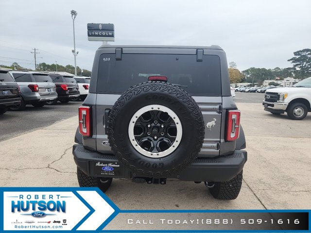 2023 Ford Bronco Badlands Image 7 of 24