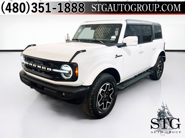 2023 Ford Bronco Outer Banks Image 1 of 23
