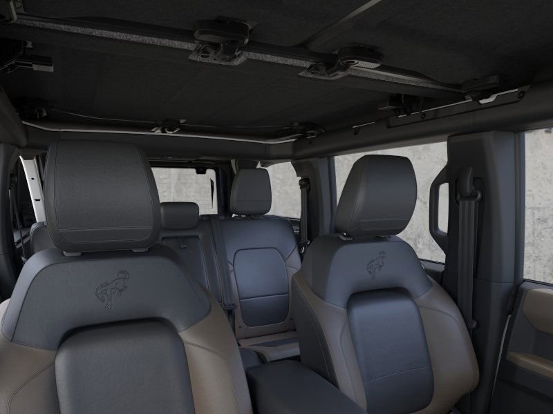 Vehicle image 12 of 32