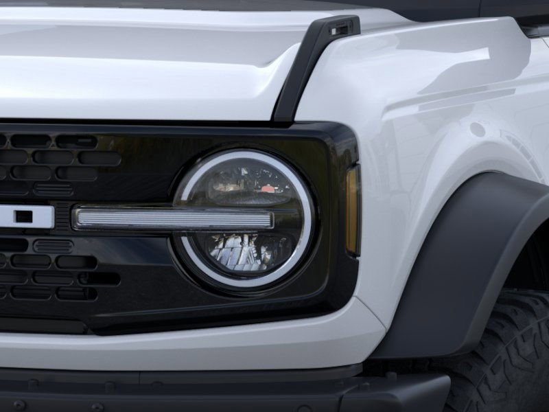 Vehicle image 20 of 32