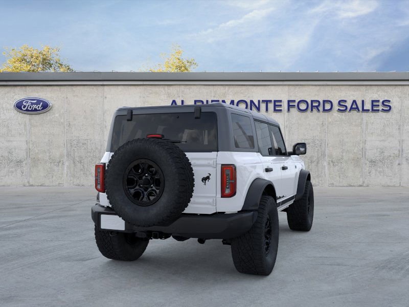 Vehicle image 5 of 32