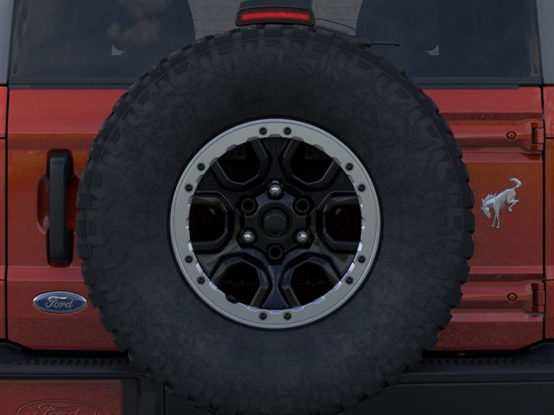 Vehicle image 24 of 33