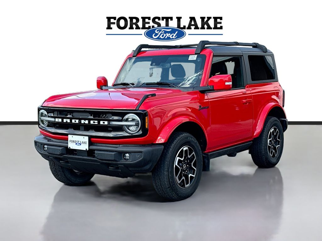 2023 Ford Bronco Outer Banks Image 1 of 24