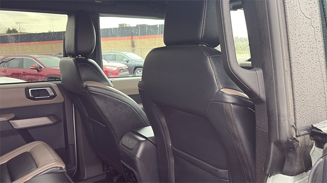 2023 Ford Bronco Wildtrak Image 12 of 32