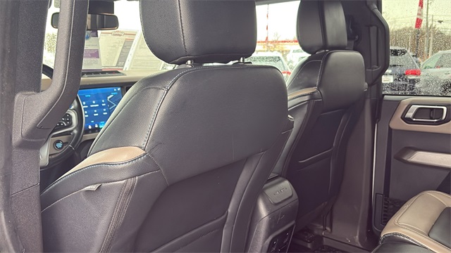 2023 Ford Bronco Wildtrak Image 16 of 32