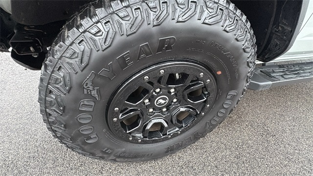 2023 Ford Bronco Wildtrak Image 7 of 32