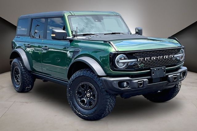 2023 Ford Bronco Wildtrak Image 3 of 35