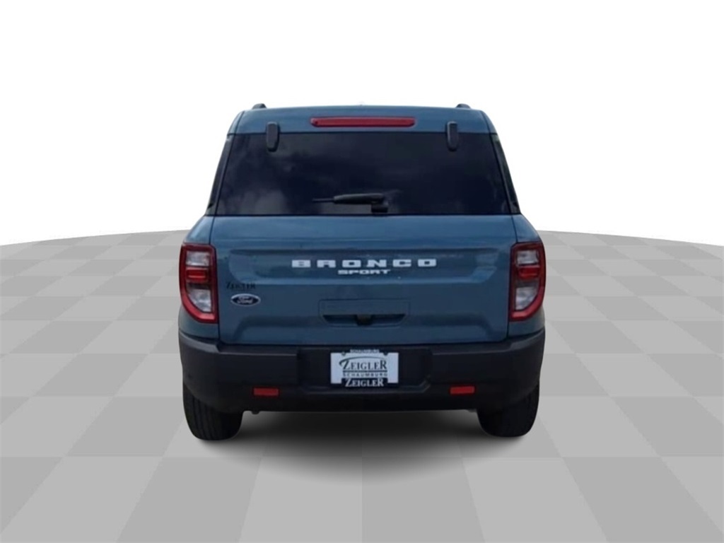 Vehicle image 7 of 40