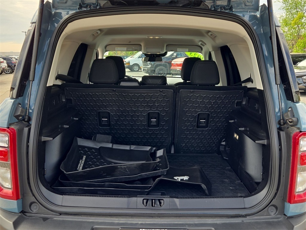 Vehicle image 12 of 40