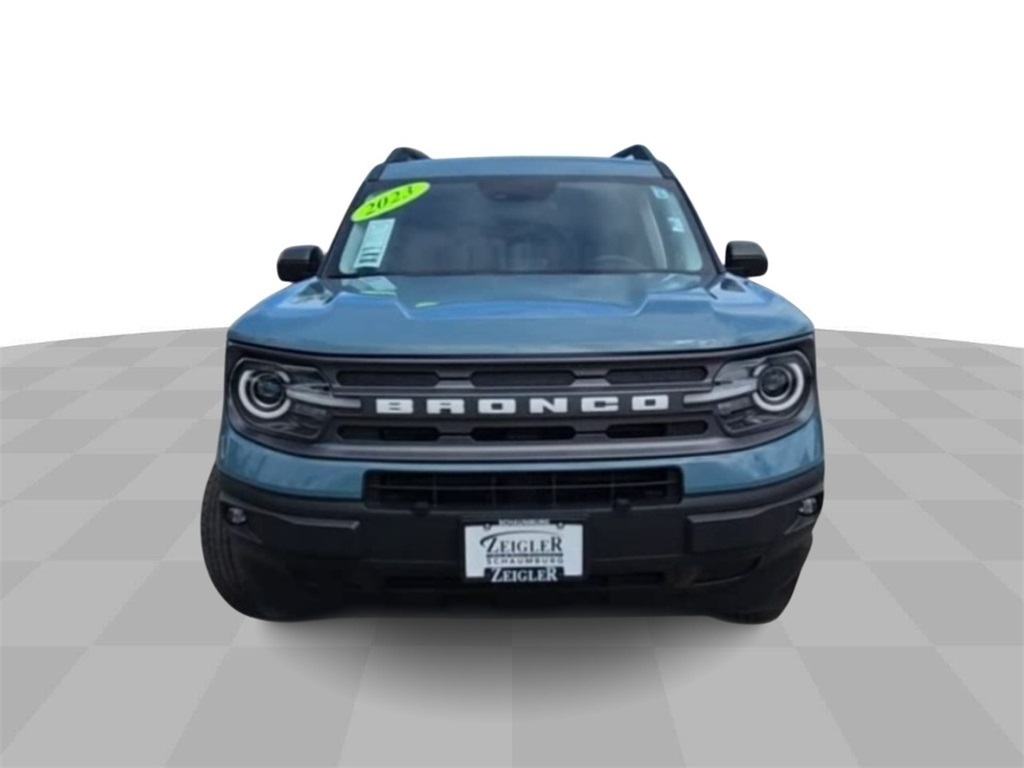 Vehicle image 3 of 40