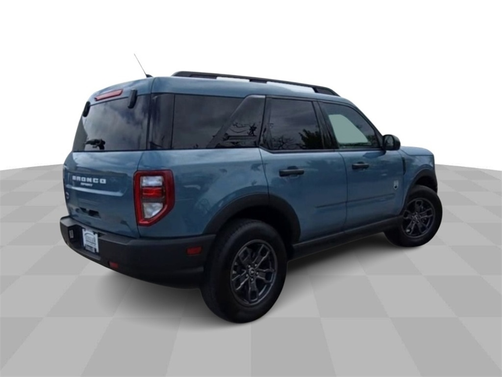 Vehicle image 6 of 40