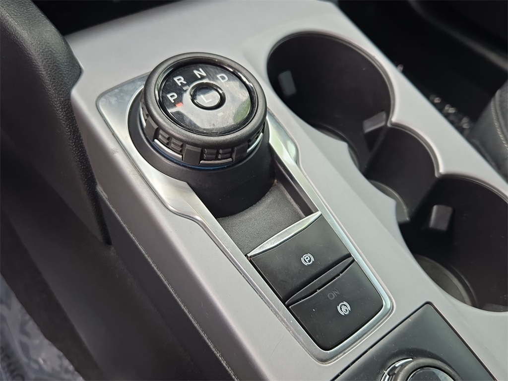 Vehicle image 29 of 40