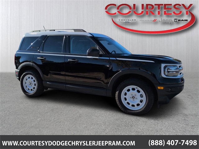 2023 Ford Bronco Sport Heritage Image 3 of 30