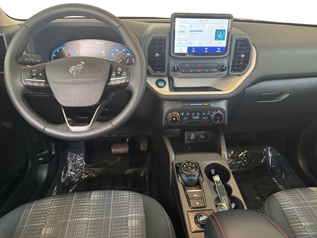 Vehicle image 12 of 15