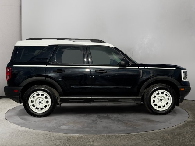 Vehicle image 4 of 15