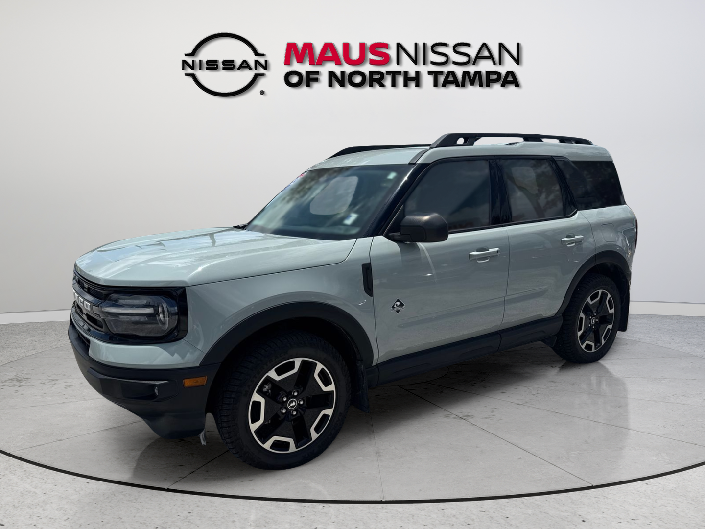 2023 Ford Bronco Sport Outer Banks Image 2 of 47