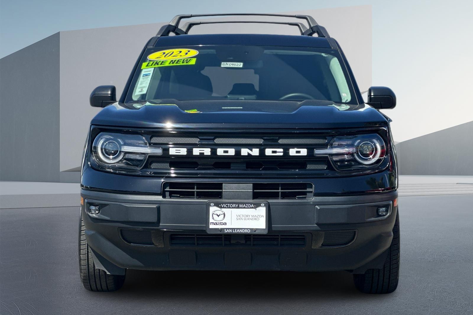 2023 Ford Bronco Sport Outer Banks Image 2 of 32