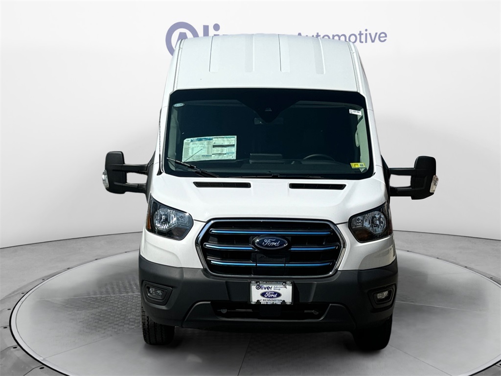Vehicle image 2 of 24