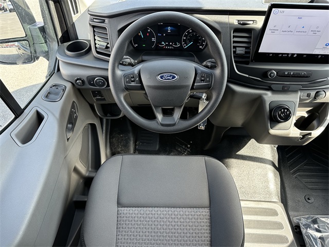 Vehicle image 25 of 39