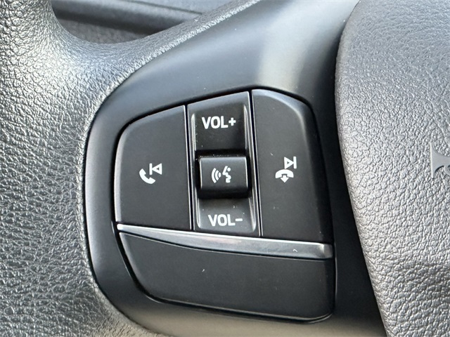 Vehicle image 27 of 39