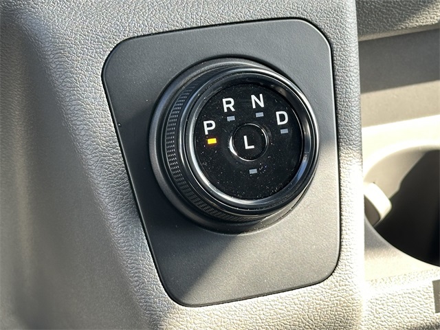 Vehicle image 23 of 39