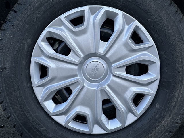Vehicle image 11 of 39