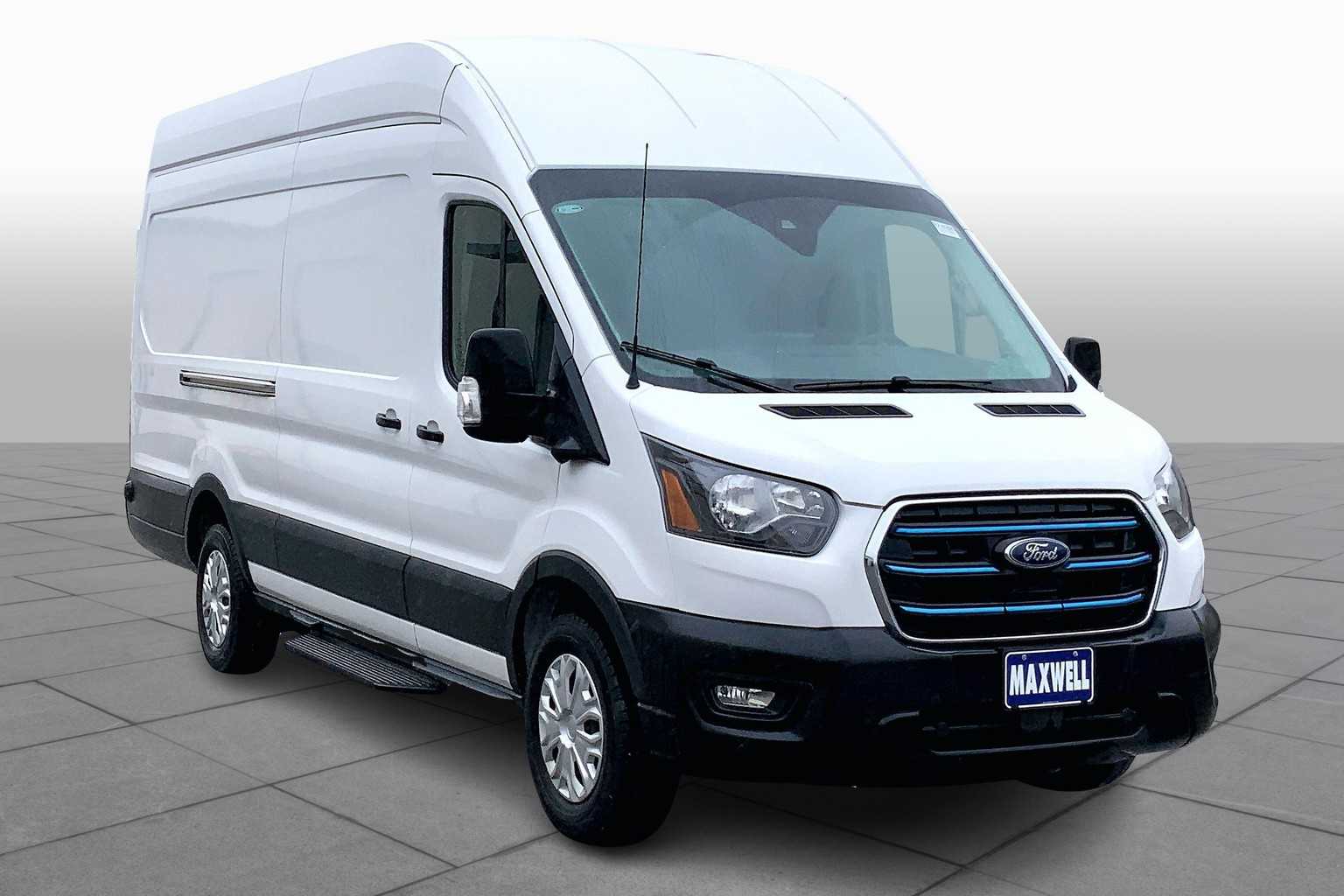 Vehicle image 3 of 20