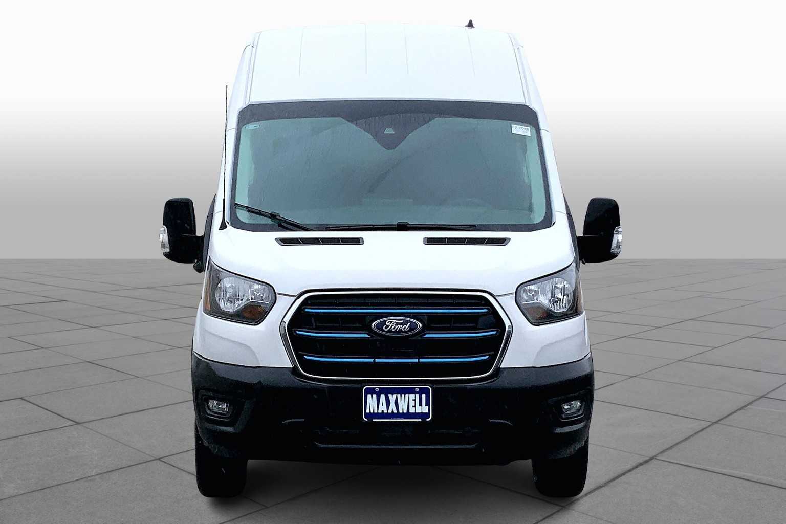 Vehicle image 4 of 20