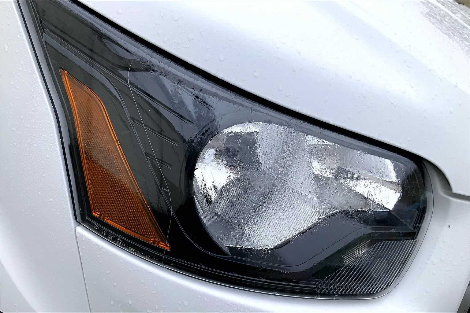 Vehicle image 14 of 20