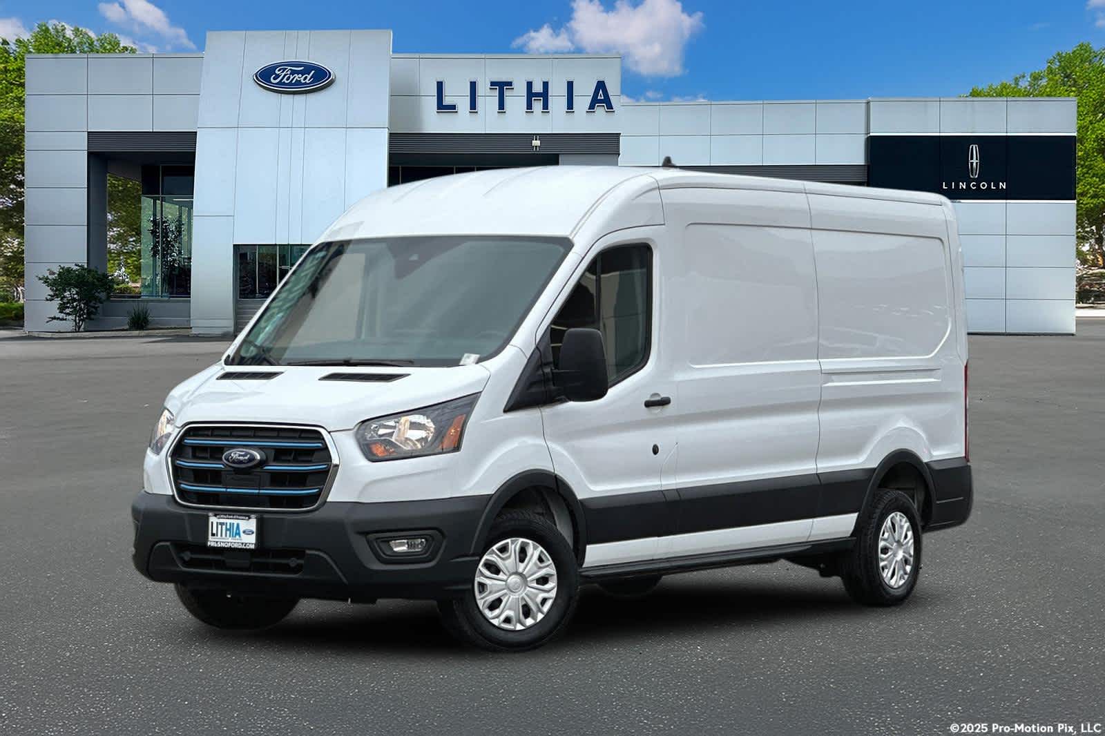 Vehicle image 1 of 27