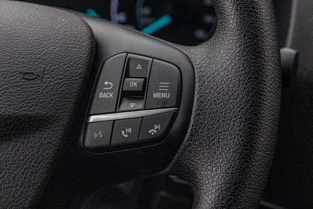 Vehicle image 24 of 30