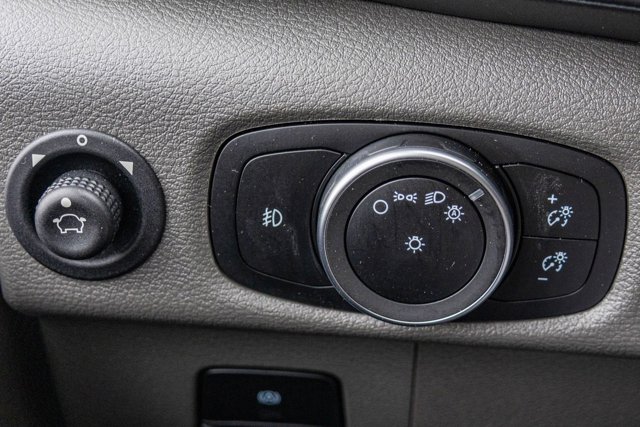 Vehicle image 20 of 30