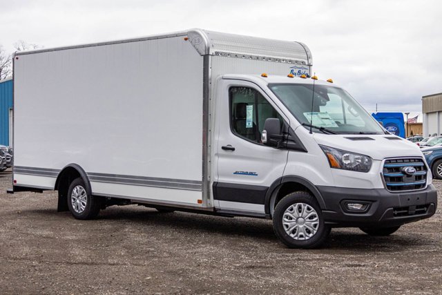 Vehicle image 6 of 30
