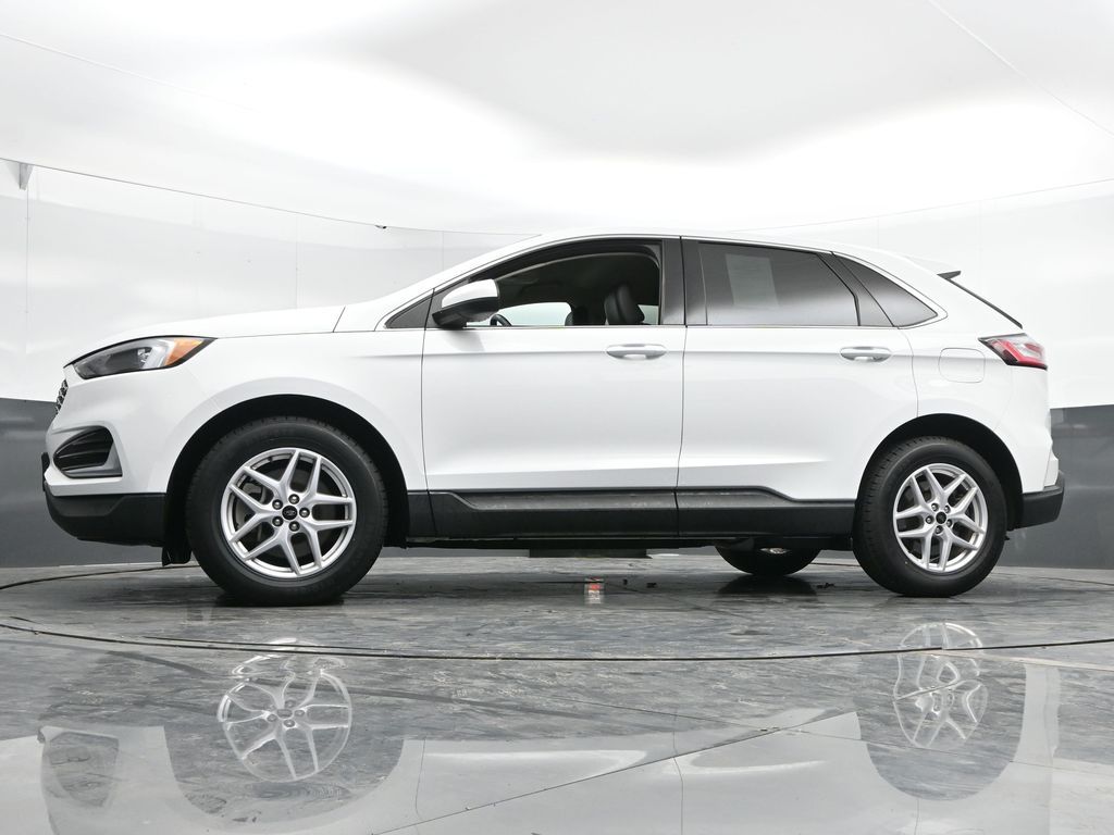 Vehicle image 2 of 53