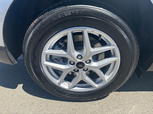Vehicle image 14 of 30